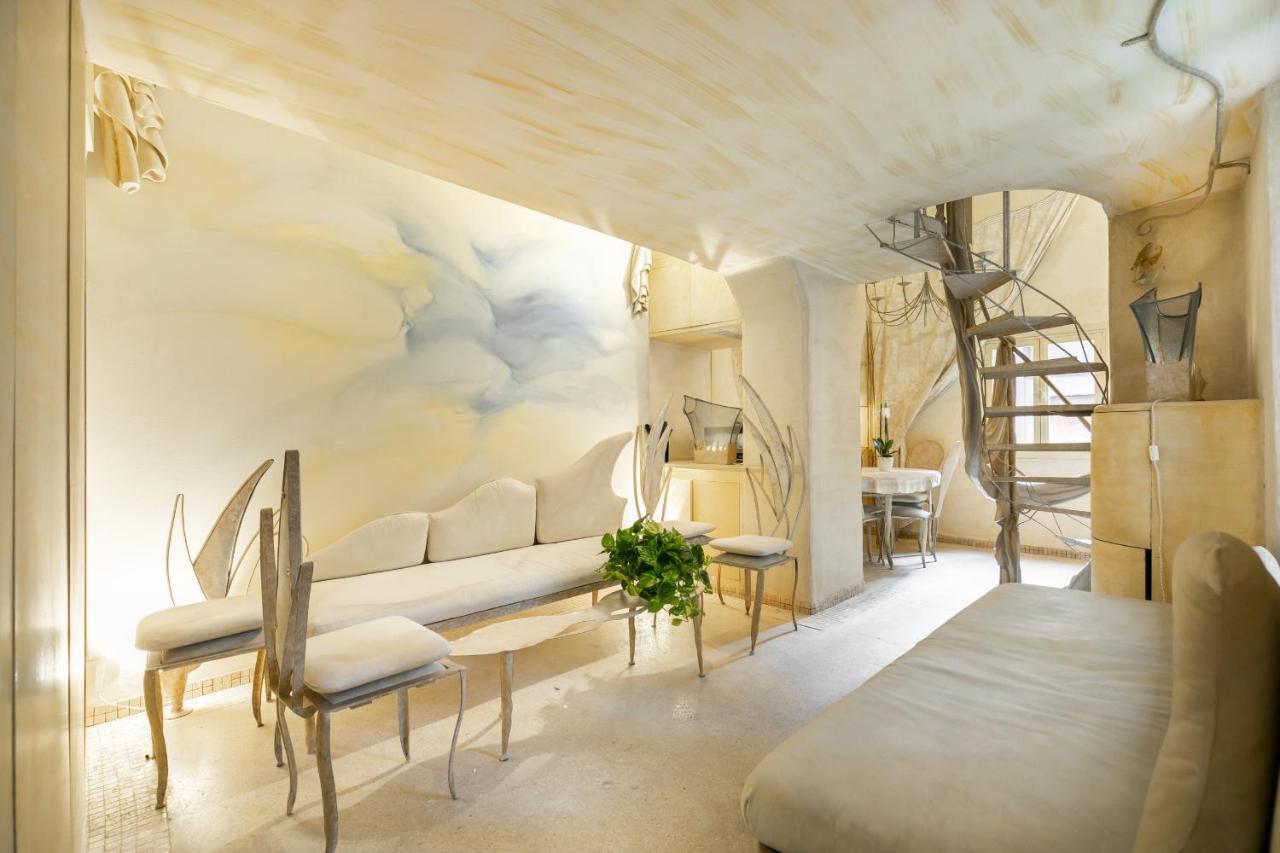 The Spanish Steps Extravaganza Appartement Rome