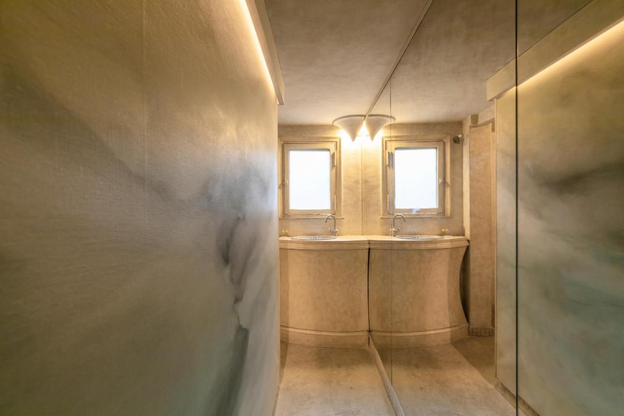 The Spanish Steps Extravaganza Appartement Rome